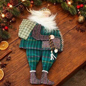 Primitive Country Santa Wall Hanging Doll Green Plaid Christmas Decor